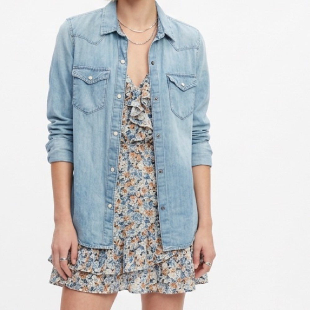 Denim Button-down - Picture 5 of 5